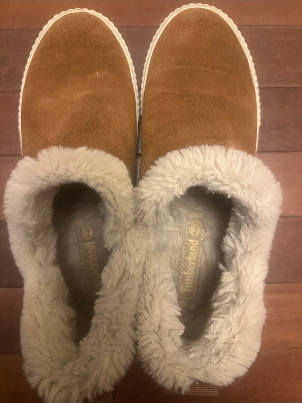 Timberland Brown Suede Moccasin Slippers with Cream Fur Lining - Picture 6 of 8